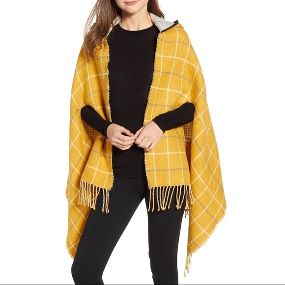 TROUVÉ Reversible Hooded Plaid Cape Shawl - Picture 1 of 11